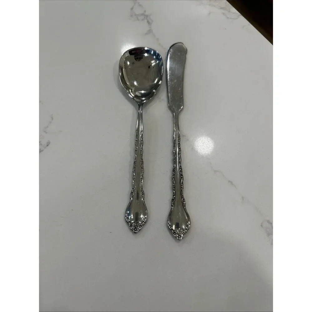Vtg International GIGI Stainless 1972 Deluxe Flatware Sugar Spoon Butter‎ Knife